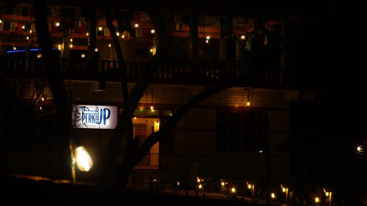 Perkup Hostel Kasol Eksteriør billede