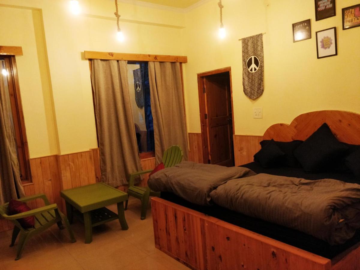 Perkup Hostel Kasol Eksteriør billede