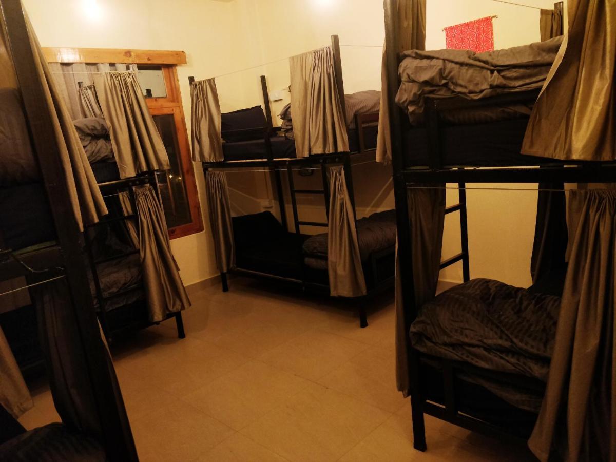 Perkup Hostel Kasol Eksteriør billede
