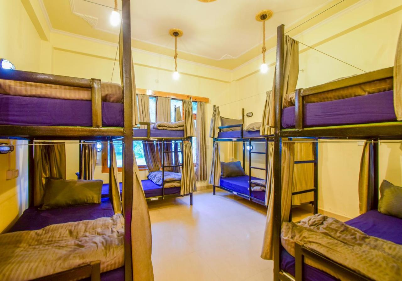 Perkup Hostel Kasol Eksteriør billede